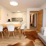 Au Reduit 412 * סנט מוריץ